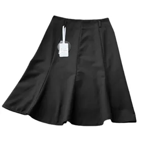 Summer new slim black fishtail midi skirt for women, elegant flared design style.
