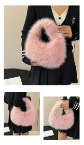 Dettaglio borsa a mano soffice rosa, morbida pelliccia sintetica, accessorio autunno inverno.
