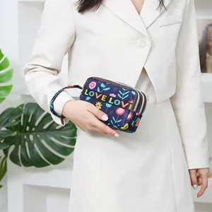 Oxford cloth multi-layer zipper clutch wallet, casual floral pattern design details.