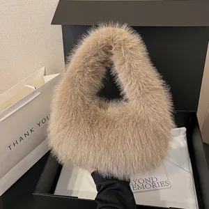 Borsa a mano soffice in peluche donna autunno inverno morbida pelliccia design alla moda.