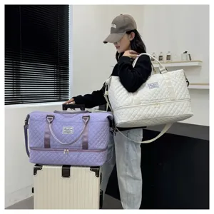 Große gesteppte Reisetasche 2-Teiler Set, leichtes Weekender Gepäck für Damen und Reisen.