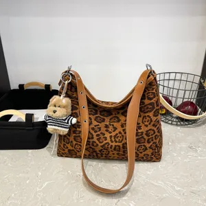 Women leopard print tote bag retro large capacity shoulder bag autumn winter fashion handbag