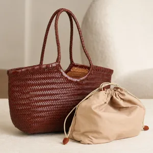 Genuine leather woven tote bag for women vintage handmade large capacity shoulder bag main view