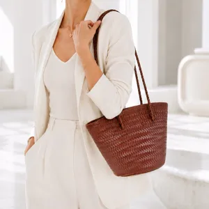 Women vintage woven leather bucket bag, chic handmade brown shoulder tote handbag for daily.