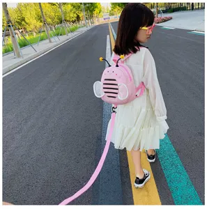 Toddler anti-lost bee backpack detail showing cute design and safe leash strap.