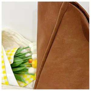 Brown faux leather tote bag for women, large capacity vintage shoulder bag for daily commute.