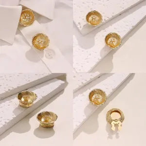 Copribottoni a spirale dorati eleganti con cristalli di zircone per camicie e abiti da uomo.