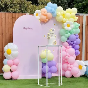 Kit arco di palloncini pastello e margherita decorazione festa compleanno all'aperto