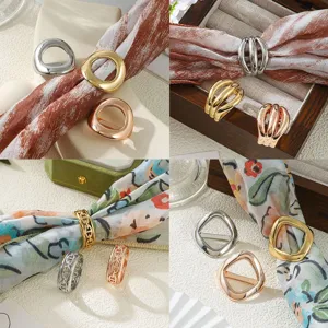 Anelli per sciarpa in metallo versatili in stile geometrico per eleganti scialli