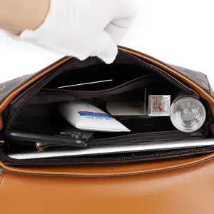 2025 Nouveau sac à bandoulière pour femmes, cuir PU monogramme de luxe avec grande capacité.