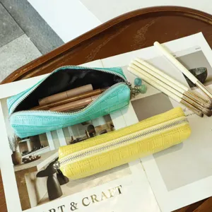 Leather crocodile pattern cosmetic pouch makeup brush holder chic zipper purse storage
