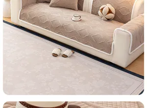 Housse de canapé matelassée en velours cristal épaissi avec bordure en peluche.