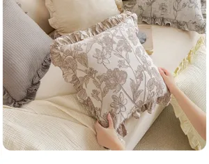 Französischer Vintage Kissenbezug mit Blumenmuster und Rüschen für Wohnzimmer Sofa Bett.
