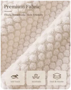 Détail de tissu de coussin en polaire pelucheuse épaisse, douce et respirante.