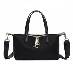 Women's Waterproof Nylon Crossbody Bag Mini Casual Shoulder Bag Fashion Versatile Handbag With Metal Chain