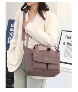Sac cabas en nylon léger sac bandoulière décontracté grande capacité sac de voyage pour femmes