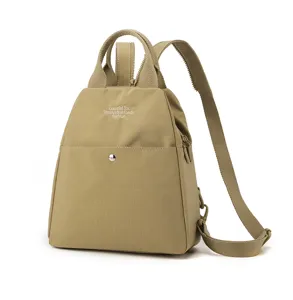 Zaino in nylon multifunzionale kaki vista dettagliata, borsa da viaggio quotidiana casual.