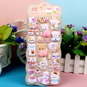 Carino foglio di adesivi squishy di animali cartoon per bambini con conigli e orsi.