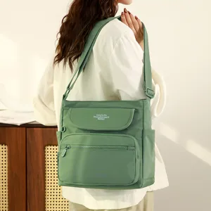 Green women's shoulder crossbody bag multi-pocket casual casual messenger bag for daily use