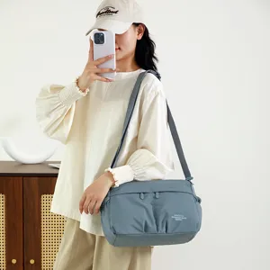 Stylish women shoulder bag casual nylon crossbody bag trendy commuter handbag for daily travel