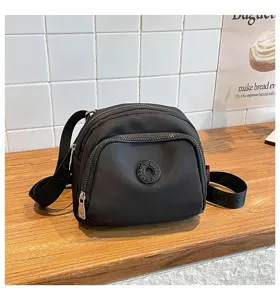 Lightweight nylon crossbody bag casual versatile single shoulder bag stylish commuter bag