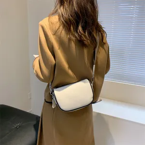 Borsa a tracolla da donna in vera pelle minimalista elegante casual chic quotidiana