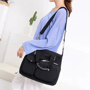 Nieuwe zwarte nylon schoudertas voor dames grote capaciteit casual handtas reistas