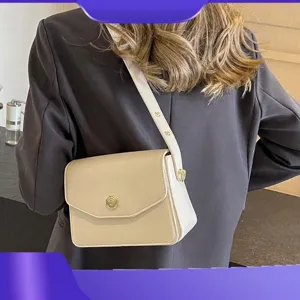 Borsa A Tracolla Da Donna In Pelle PU Borsa A Mano Quadrata Alla Moda Con Chiusura In Metallo Dorato Patta Manico Superiore Tracolla Regolabile