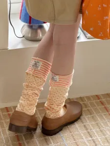 Korean style layered stripe stirrup socks, vintage color contrast knit leg warmers.