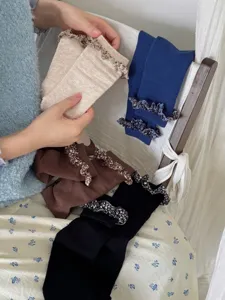Korean style ruffle mid-calf socks for women, vintage floral lace trim design casual hosiery