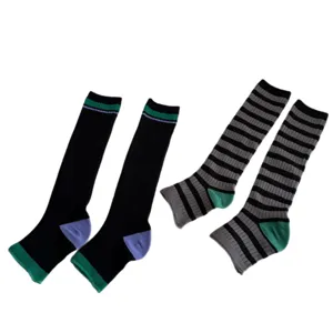 Women knee high socks retro contrast color striped socks comfortable cotton hosiery main view