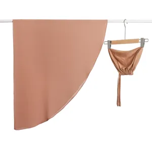 Effen kleur semi-cirkelvormige chiffon sjaal en zachte modal muts set voor dames.