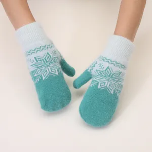 Winter warm knitted mittens with cute snowflake pattern, fleece lined thick gloves for women.