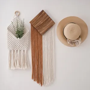 Tenture murale tissée en corde de coton bohème faite main avec planche en bois pour la déco.