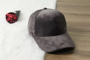 Casquette de baseball en velours uni pour femme, chapeau d'hiver en flanelle epaisse.