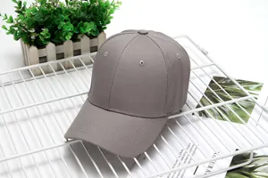 Classic grey cotton baseball cap for men and women, breathable outdoor casual sun hat.