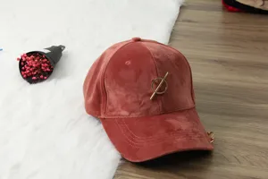 Velvet baseball cap with stylish metal ring decor, ideal warm autumn and winter sun hat.