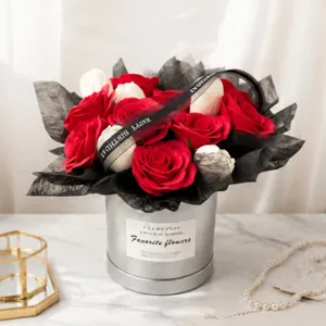 Artificial rose soap flower bouquet gift box for girlfriend birthday romantic present.