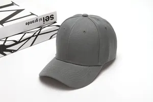 Einfarbige graue Baseballkappe fuer Damen und Herren, klassischer Freizeithut Outdoor.