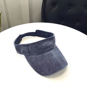 Washed denim empty-top sun visor for women, perfect for summer outdoor UV protection and cycling.