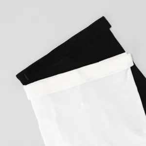 Comfortabele effen elastische buishoed voor dames, zachte chemomuts met brede rand.