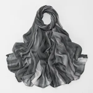 Gradient Viskose Schal für Damen, weicher langer Hijab Schal mit zweifarbigem Design.