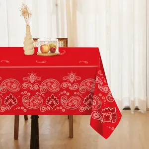 Tovaglia bandana paisley rossa per festa e decorazione tavola da pranzo, copertura 130x220cm.