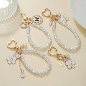 Süße Acryl Künstliche Perle Blume Schleife Schlüsselanhänger Süßes Herz Perle Tasche Charm Telefon Kette Anhänger Für Auto Schlüsselhalter