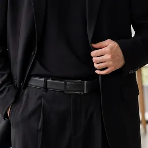 Men's leather belt with metal automatic buckle, business casual style for men's trousers.