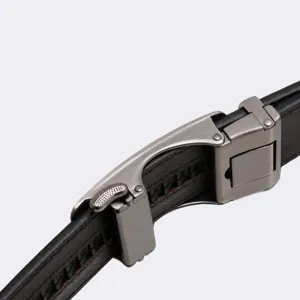 Men's automatic buckle leather belt with ratchet design for quick wear and easy adjustment.