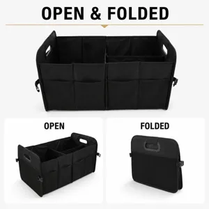Faltbarer Kofferraum-Organizer mit mehreren Fächern und Netztaschen für eine saubere Ordnung.