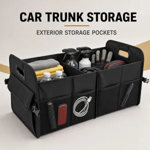 Organizador de maletero de coche con múltiples compartimentos y bolsillos exteriores.