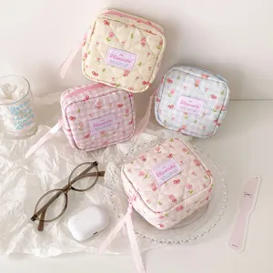 Korean style plaid tulip cosmetic bag quilted zipper pouch cute makeup storage organizer bag