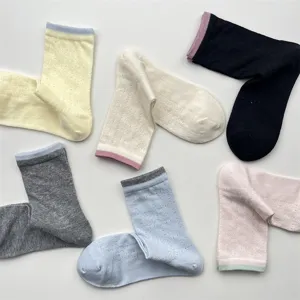 Women's Japanese Retro Vine Hollow Mesh Mid-Tube Casual Cotton Socks